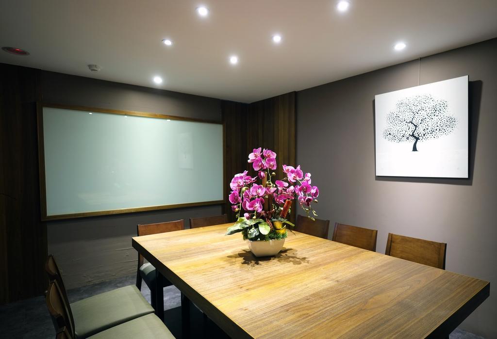 Golden Stone Hotel Kaohsiung Dış mekan fotoğraf